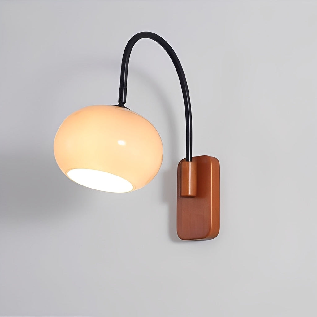 Kano – Bauhaus Schwenkbare Wandleuchte