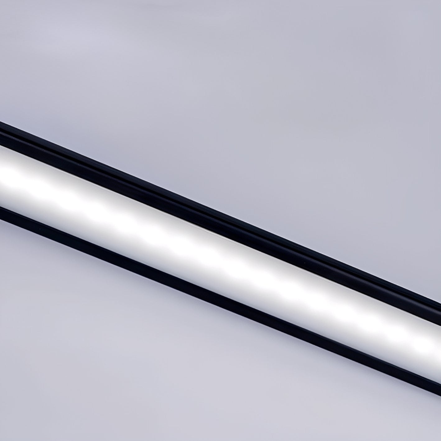 Ariel – LED Tischlampe