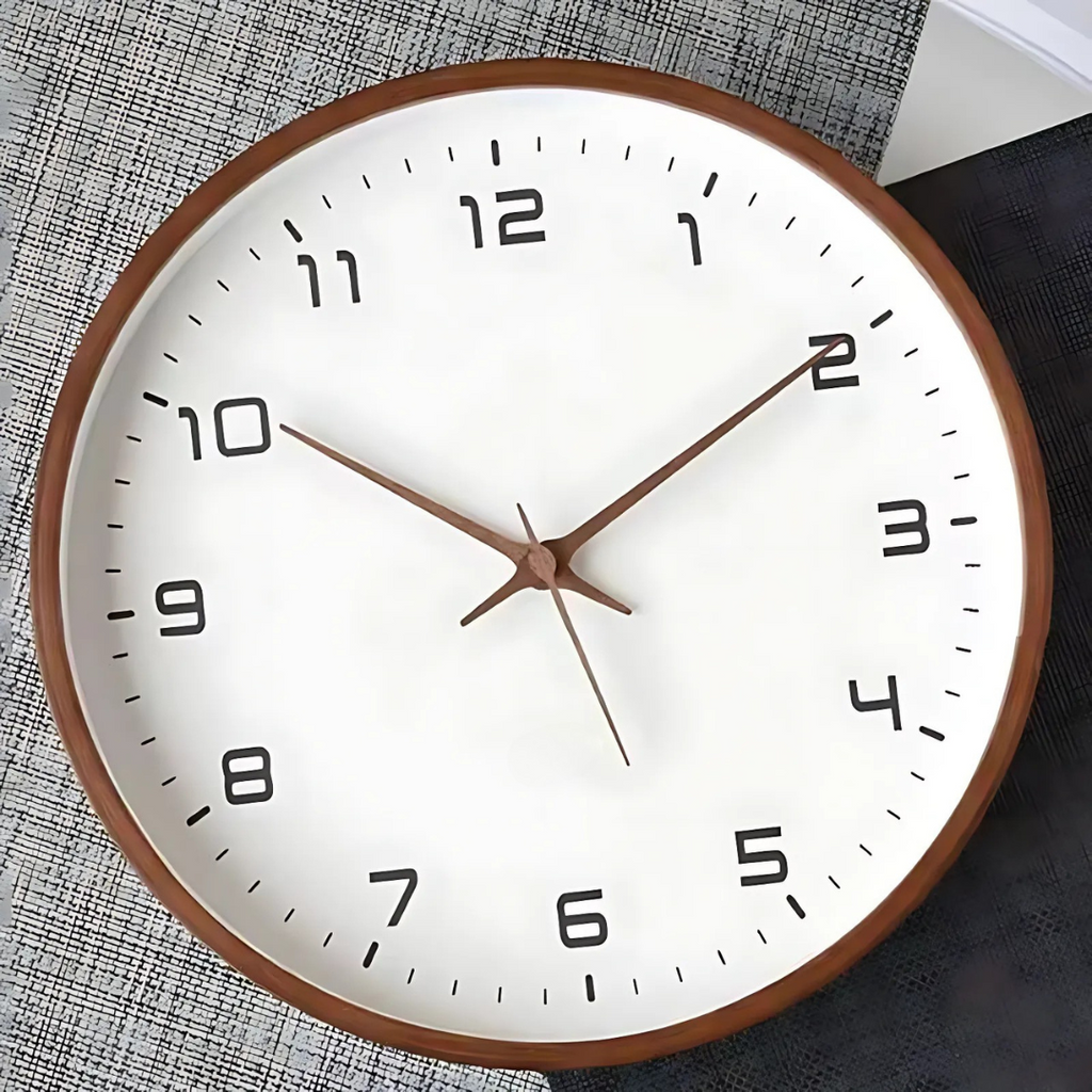 Felix – Stilvolle Wanduhr