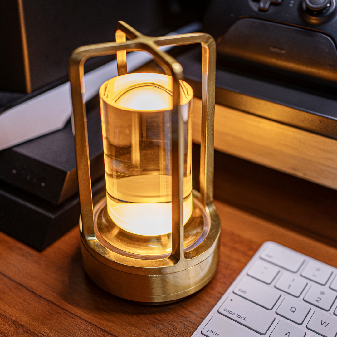 Mirella – Moderne USB-Ladbare Touch-Tischlampe