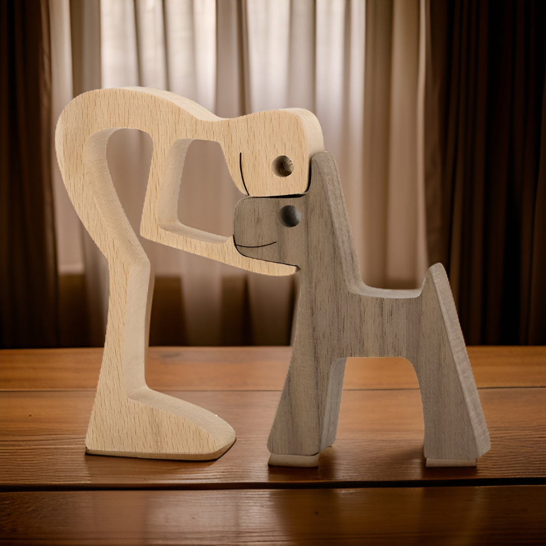 Aelix – Handgefertigte Holzfigur