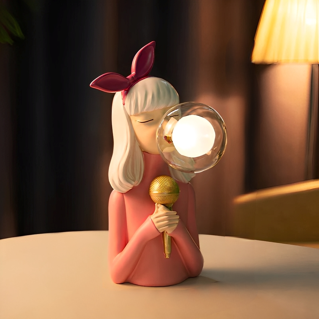 Mavie – Nordische Bubble Girl Tischleuchte
