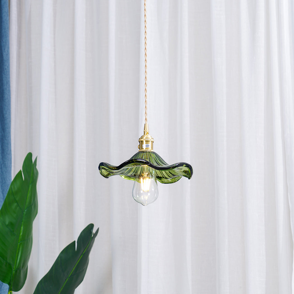 HibiBloom – Stilvolle Lampe mit Hibiskusblüten für exotisches Flair
