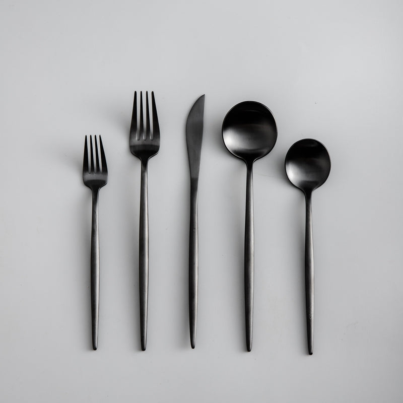 Nordic Elegance - Minimalistisches Besteck Set