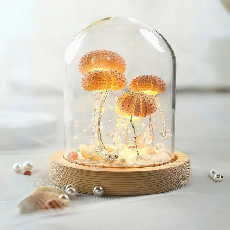Nerida – Handgemachte Seeigel-Qualle Nachtlampe