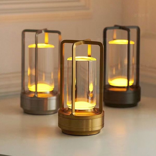 Naoko – Tragbare LED-Leuchte mit Touch-Funktion