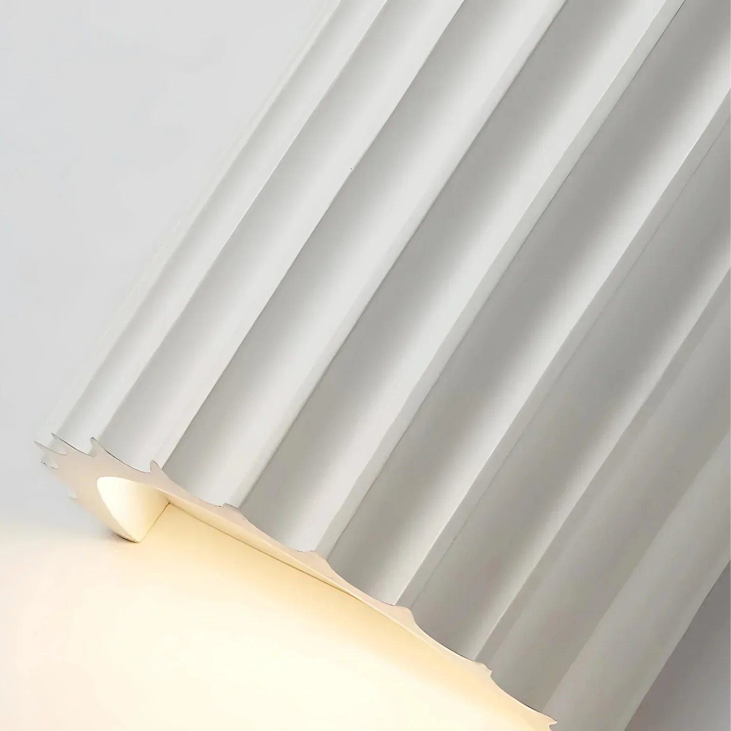 Theo – Nordic Style Resin Wandleuchte