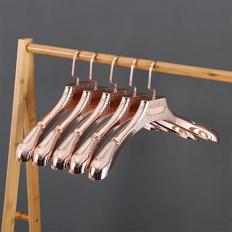 StilHalter - Rutschfeste Designerbügel für Anzüge und Mäntel