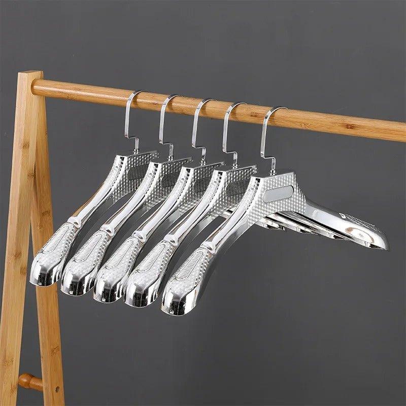 StilHalter - Rutschfeste Designerbügel für Anzüge und Mäntel