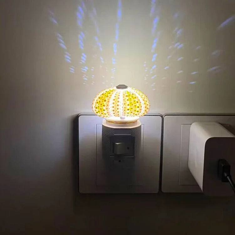 Nerida – Handgemachte Seeigel-Qualle Nachtlampe