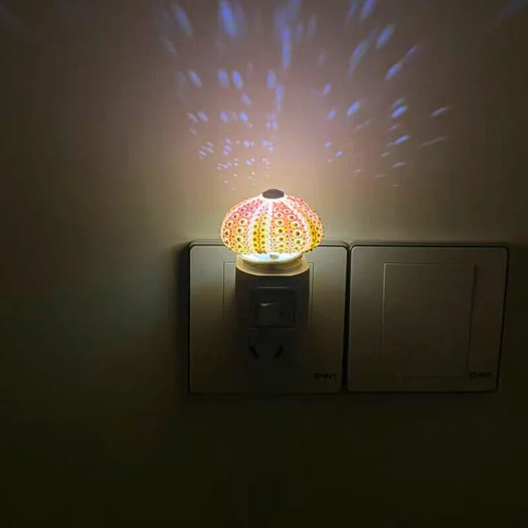 Nerida – Handgemachte Seeigel-Qualle Nachtlampe