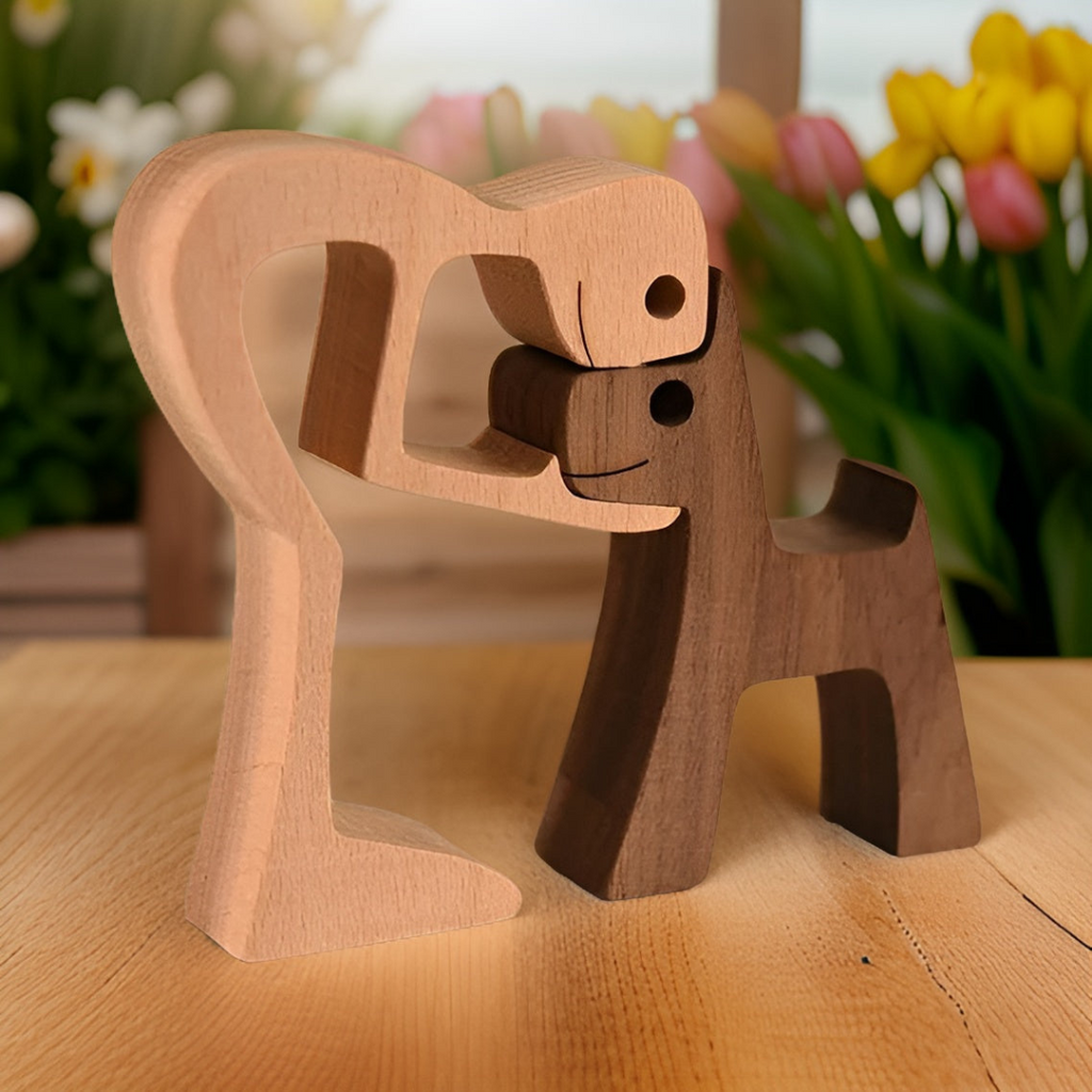 Aelix – Handgefertigte Holzfigur