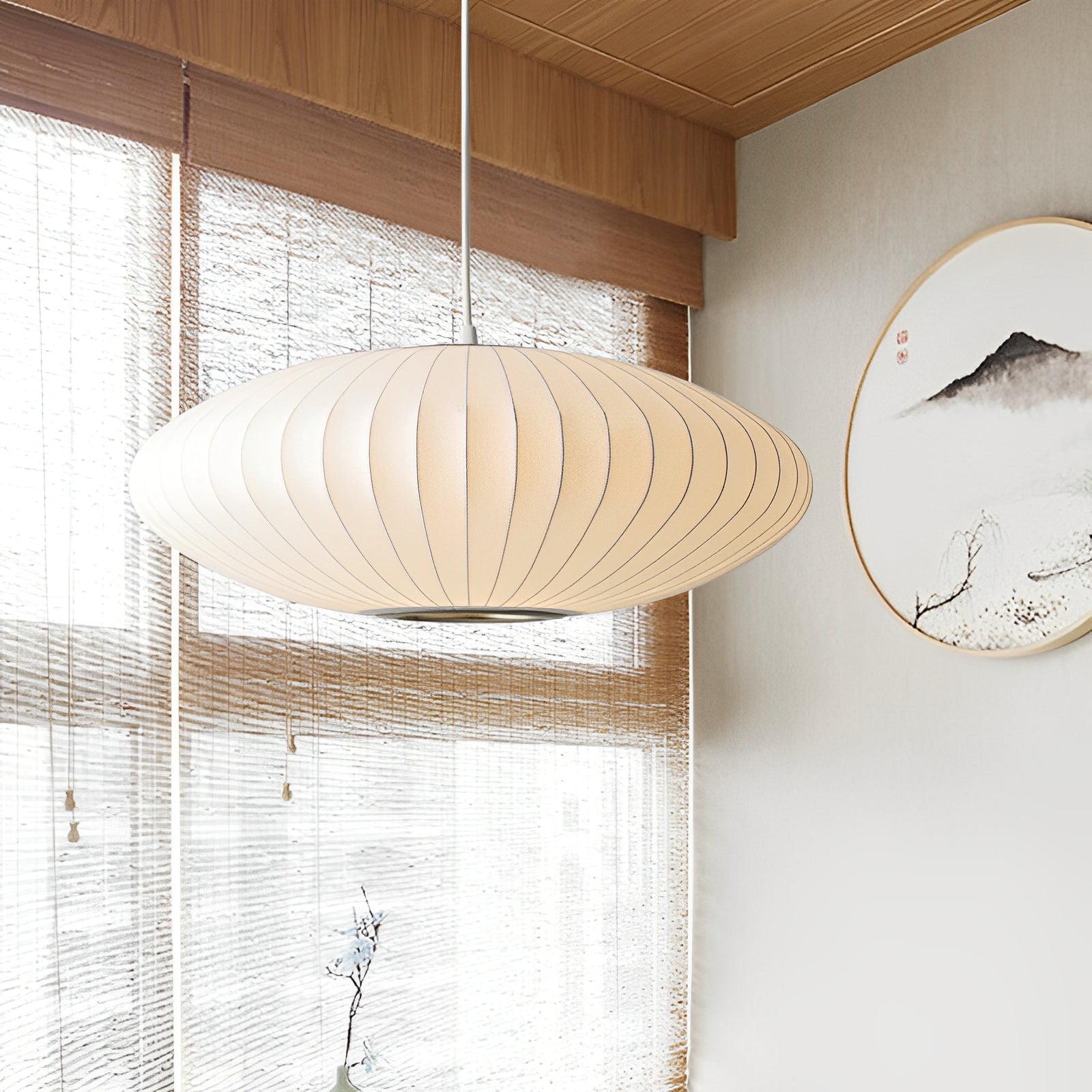 Soluna – Moderne Hängelampe aus Stoff in Weiß