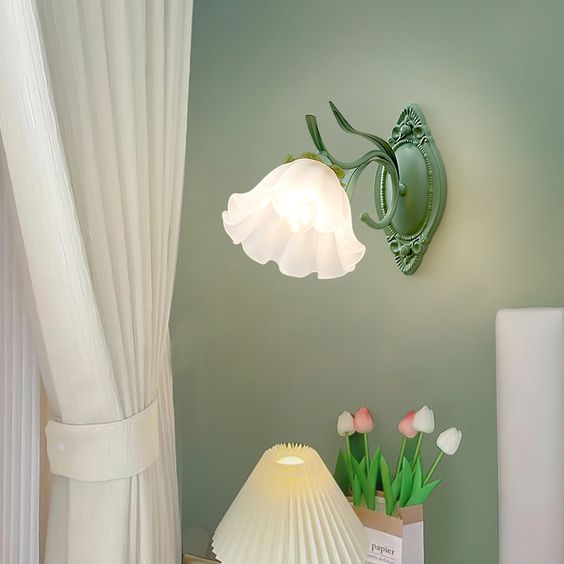 Kaede – Klassische Retro-Blumenleuchte