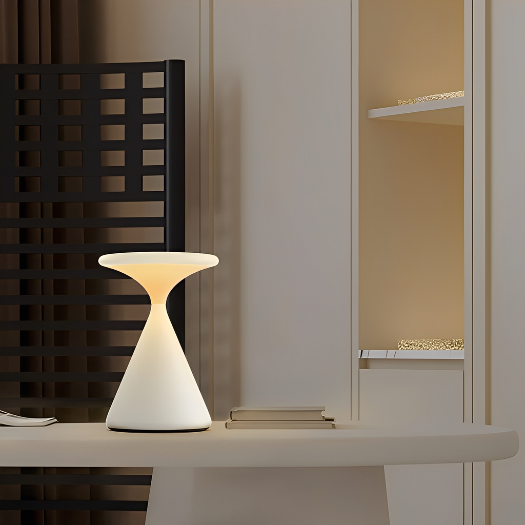Kiri – Tragbare Mini-LED-Tischlampe