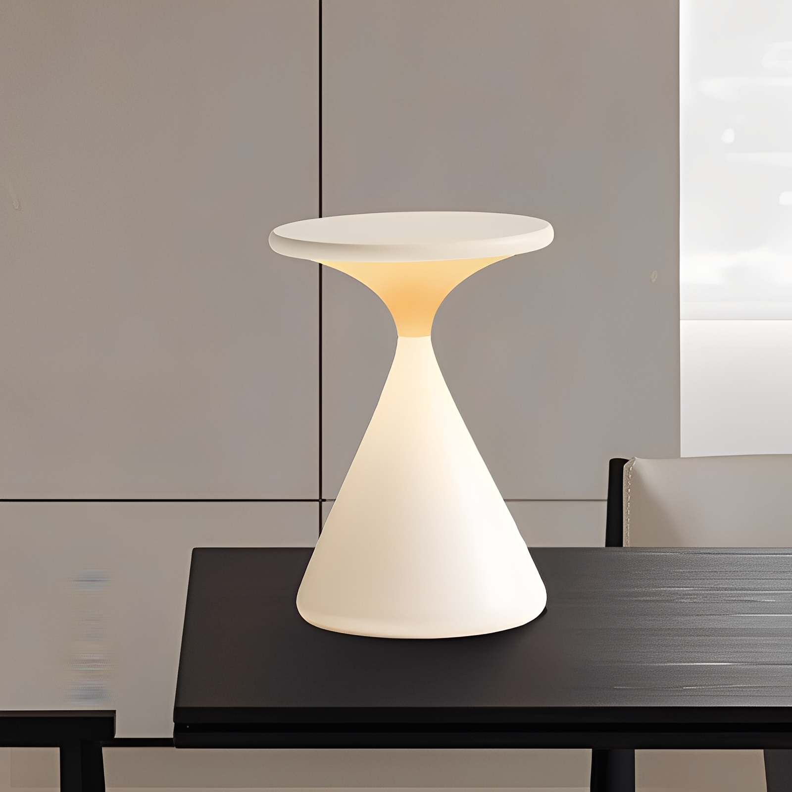 Kiri – Tragbare Mini-LED-Tischlampe