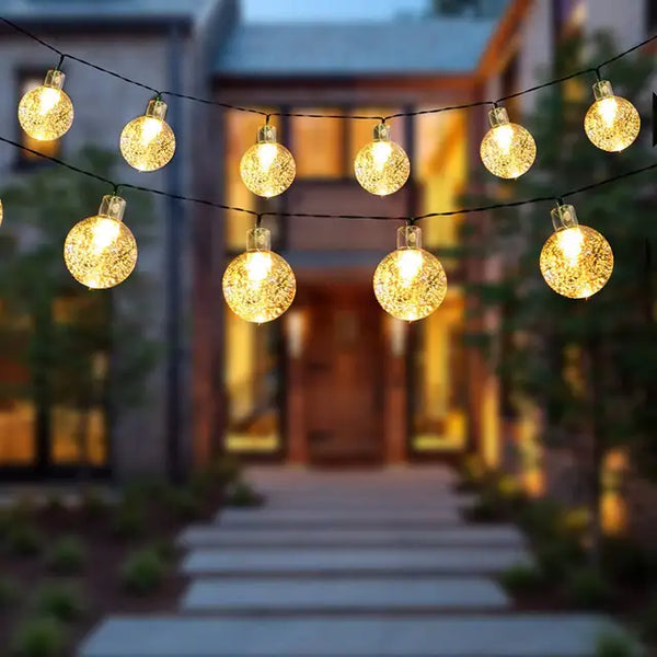 Aki – Solare LED-Laterne für Weihnachten