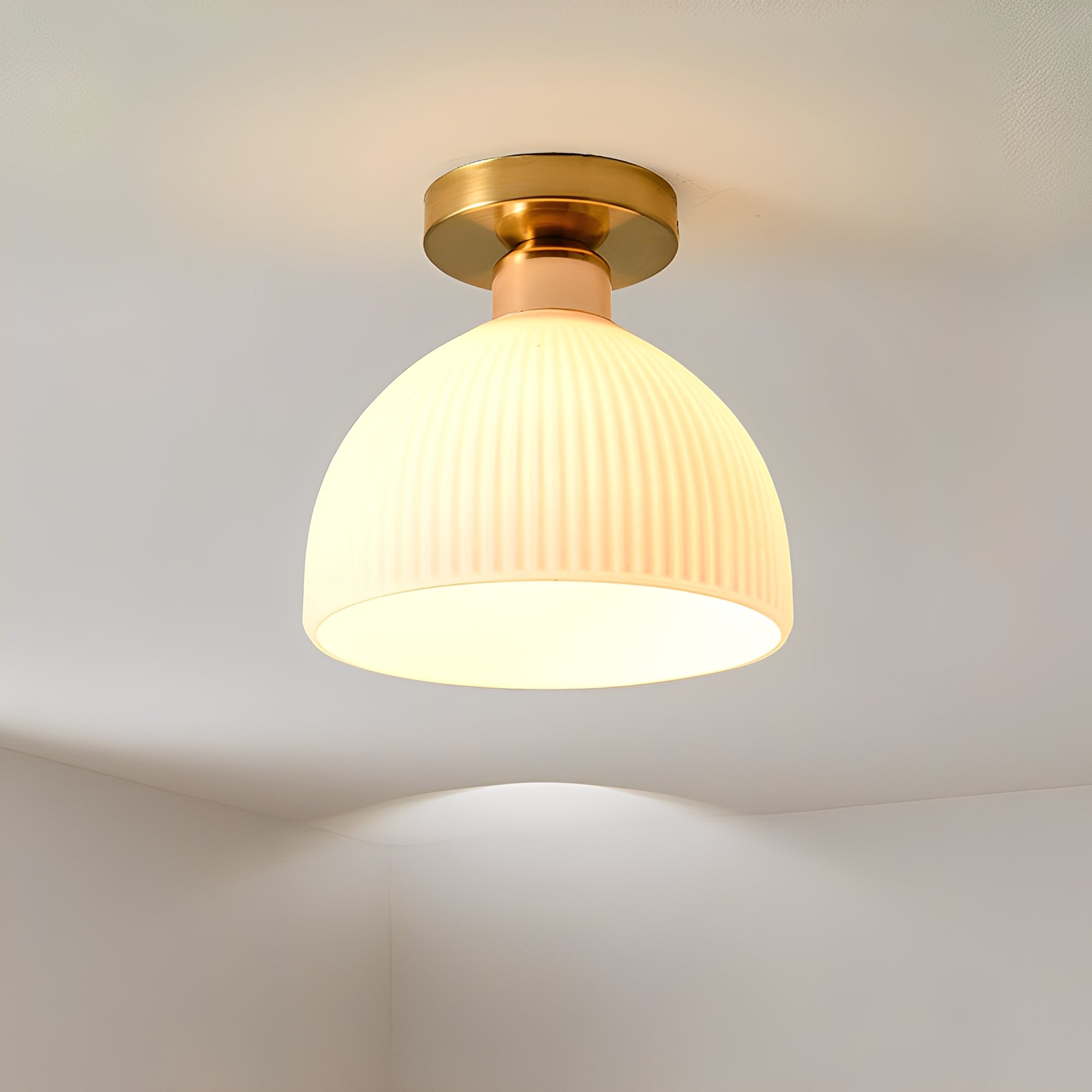 Manny – Elegante weiße Deckenlampe