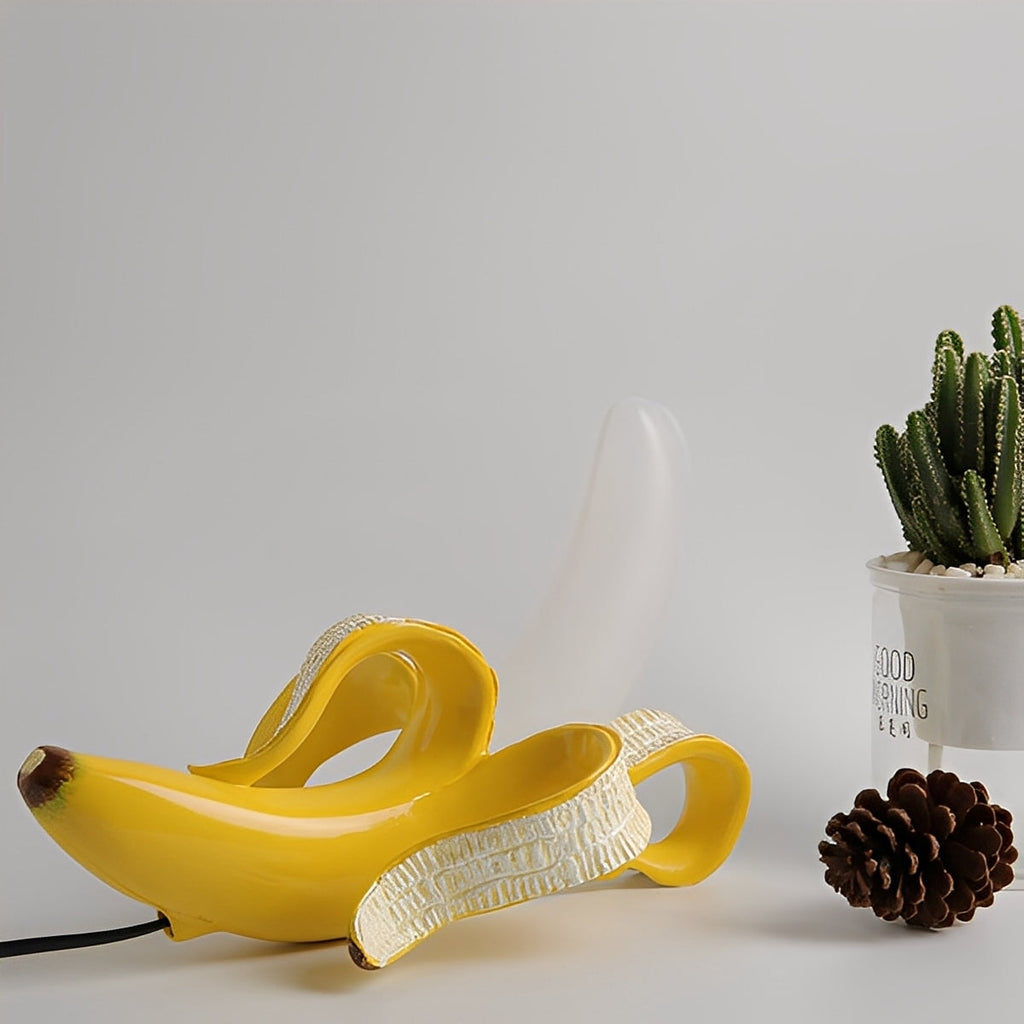Ayano – Originelle Bananen-Tischleuchte