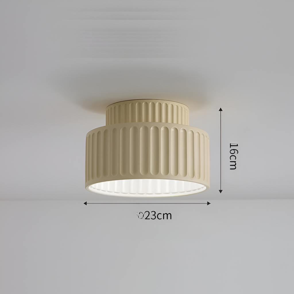 PureRib Deckenlampe – Gerippte Harz-Leuchte in mattem Weiß