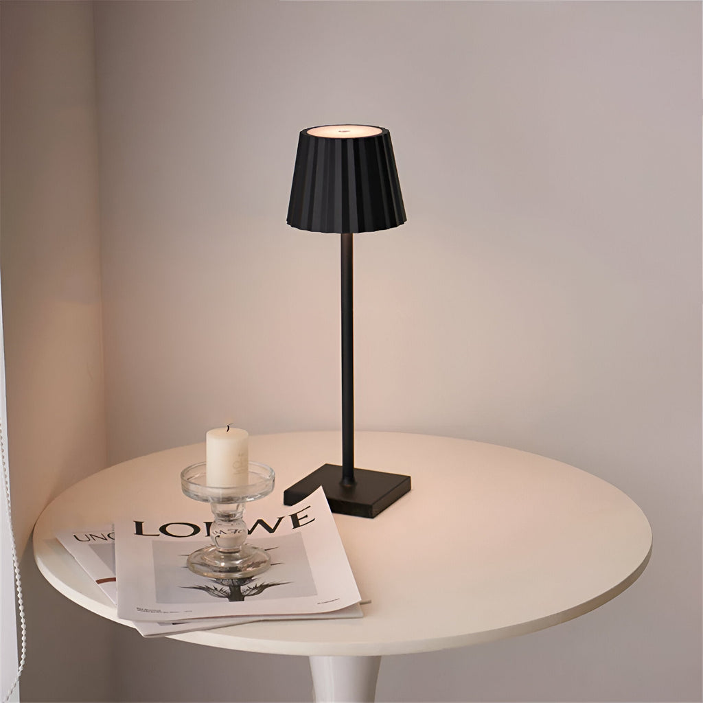 Kabellose Wiederaufladbare LED-Lampe Mit Touch-Steuerung