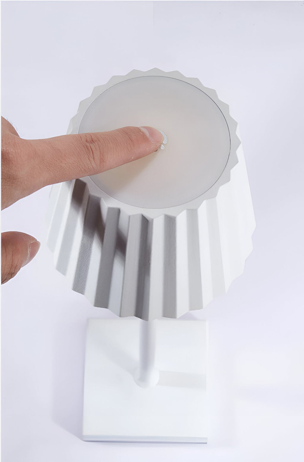 Kabellose Wiederaufladbare LED-Lampe Mit Touch-Steuerung
