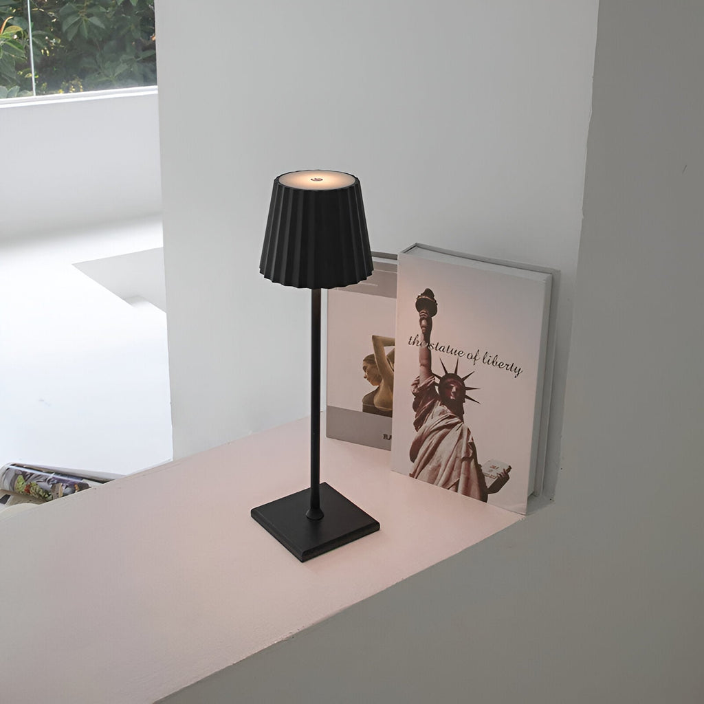 Kabellose Wiederaufladbare LED-Lampe Mit Touch-Steuerung