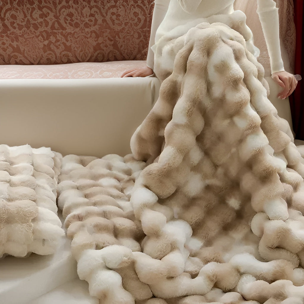 LuxeFleece – Weiche & Stilvolle Wärmedecke