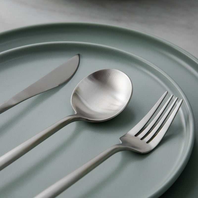 Nordic Elegance - Minimalistisches Besteck Set