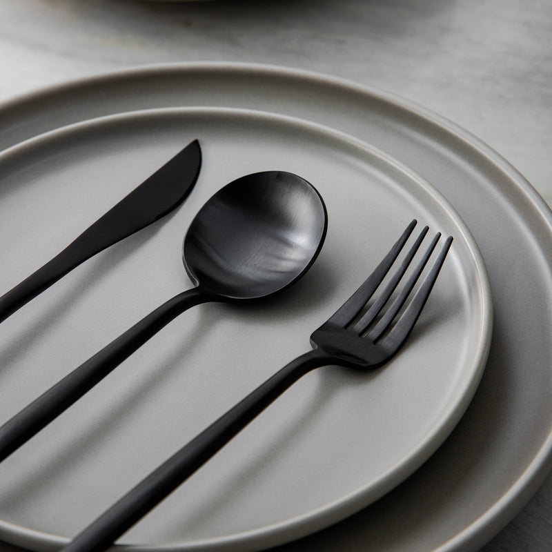 Nordic Elegance - Minimalistisches Besteck Set
