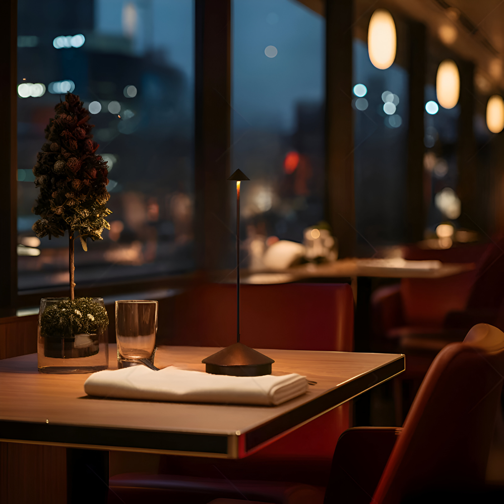 LumoBar – Minimalistische LED Tischleuchte