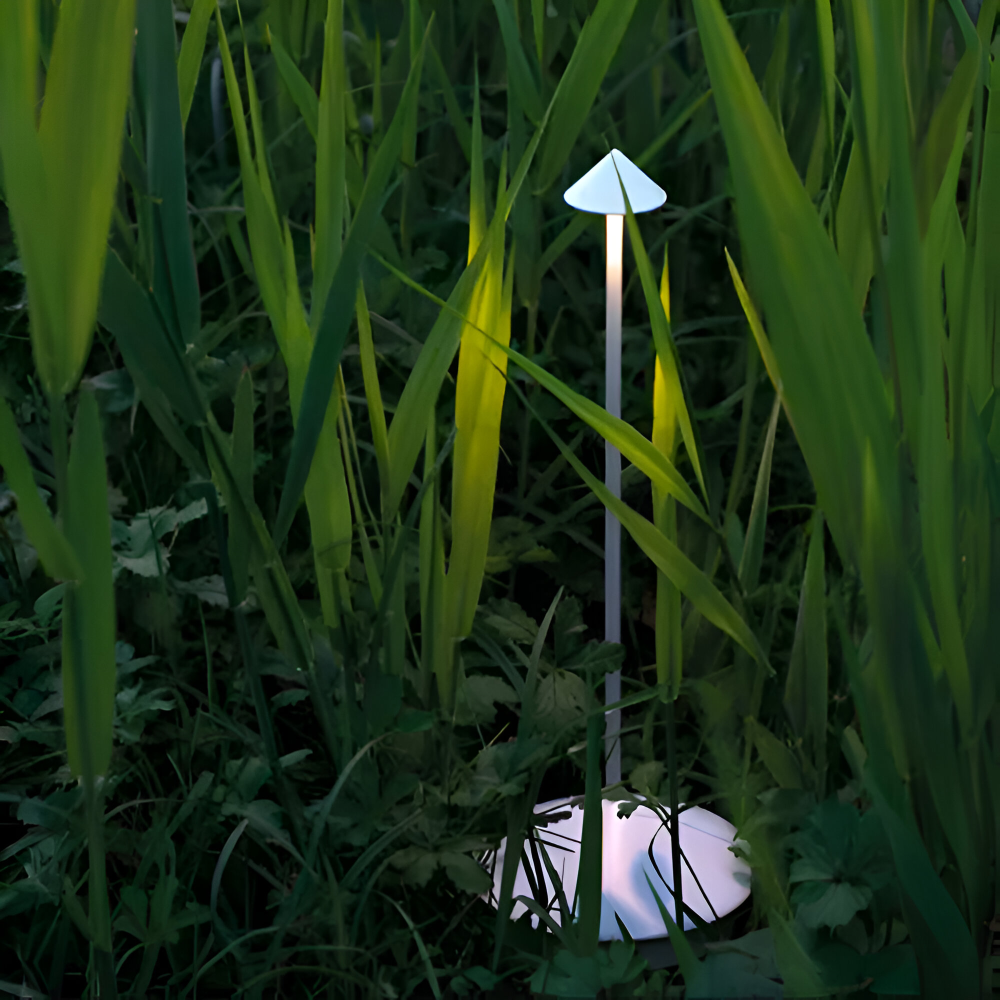 LumoBar – Minimalistische LED Tischleuchte