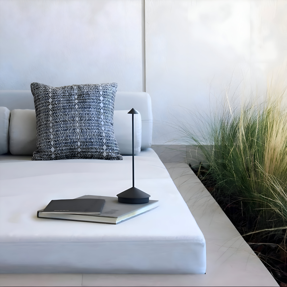 LumoBar – Minimalistische LED Tischleuchte