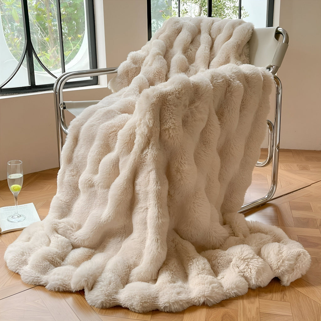 LuxeFleece – Weiche & Stilvolle Wärmedecke