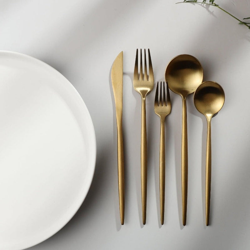 Nordic Elegance - Minimalistisches Besteck Set