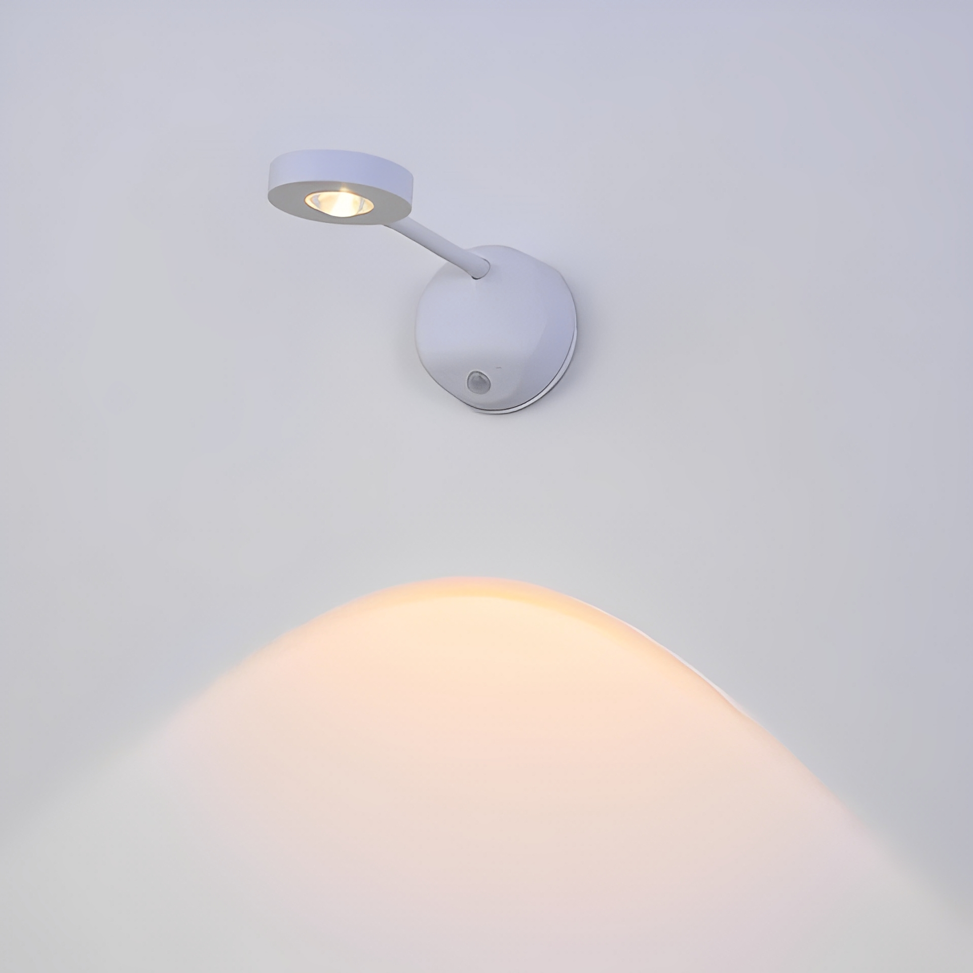 LumiSpot – Drahtlose LED-Wandleuchte mit Batterie