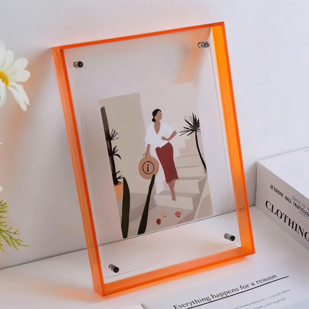 Roxy – Bilderrahmen im Retro-Neonstil