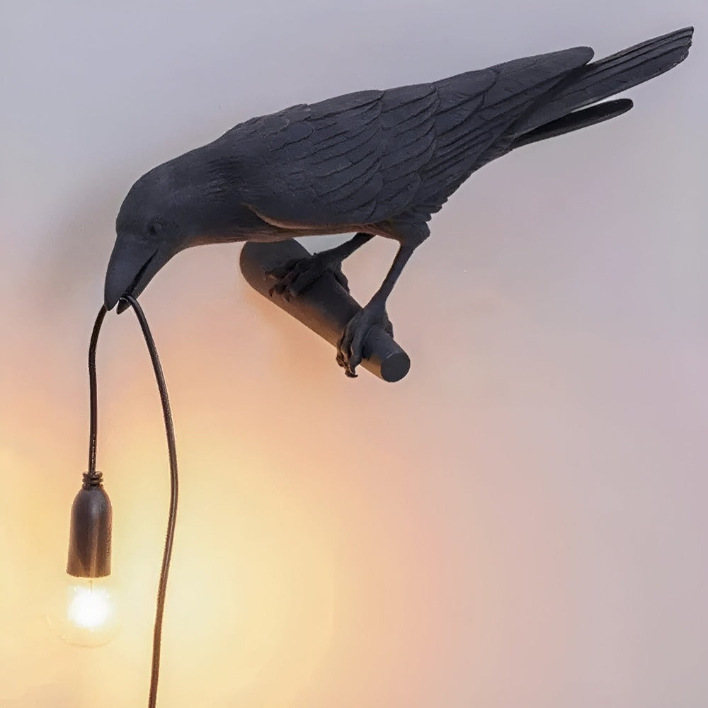 Takara – Skandinavische Vogel Tisch- & Wandleuchte