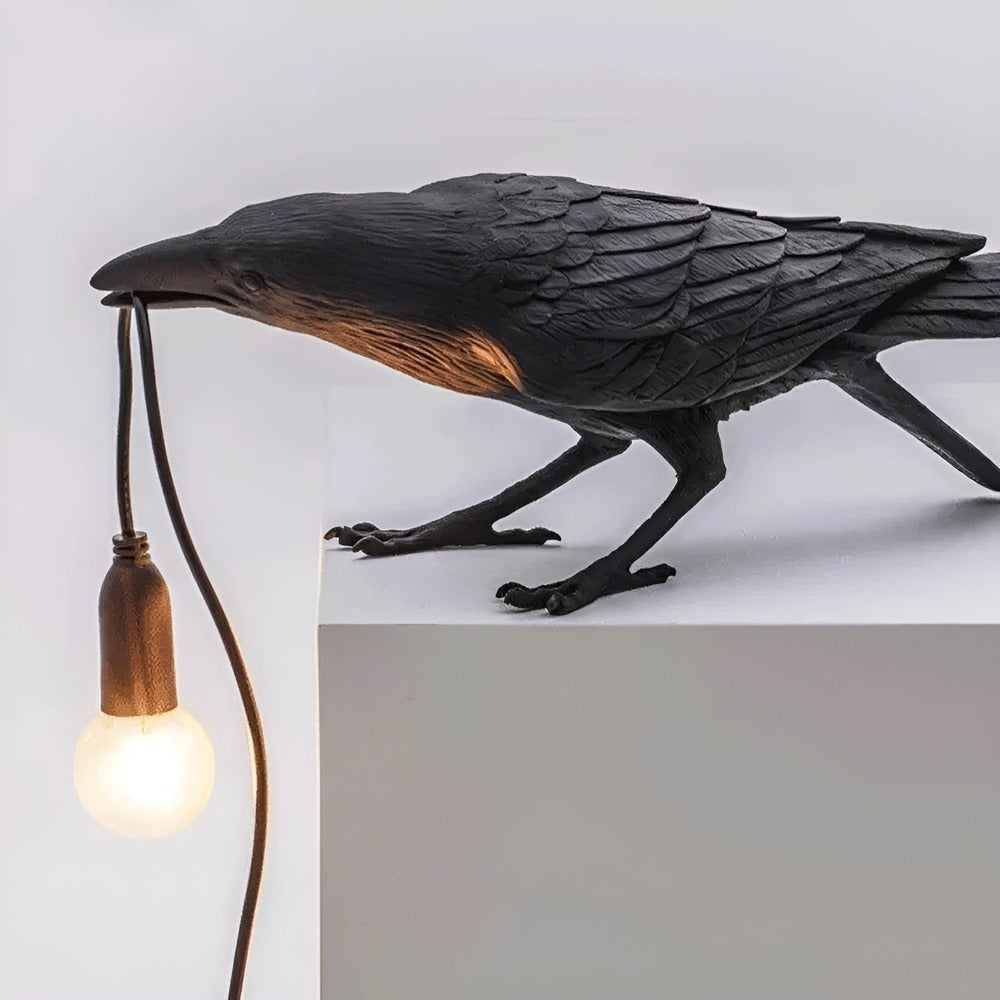 Takara – Skandinavische Vogel Tisch- & Wandleuchte