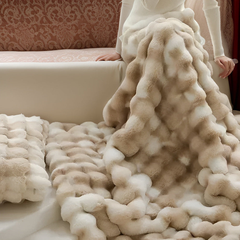 Yumi – Elegante Bubble-Velvet-Decke