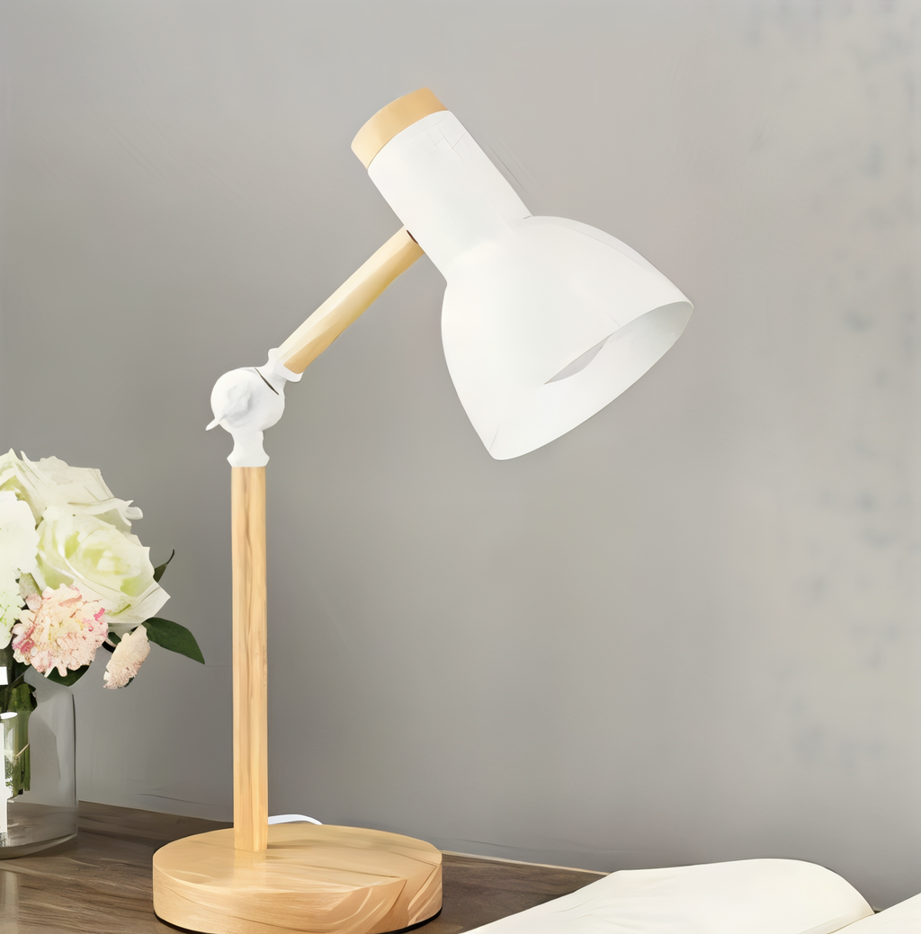 Niko – Skandinavische LED Tischlampe