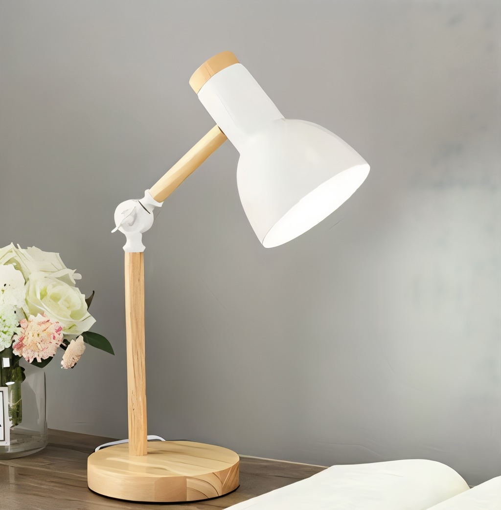 Niko – Skandinavische LED Tischlampe