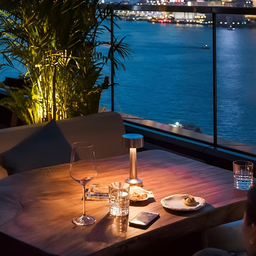 Hikari – Mobile Leuchte mit Warmlicht