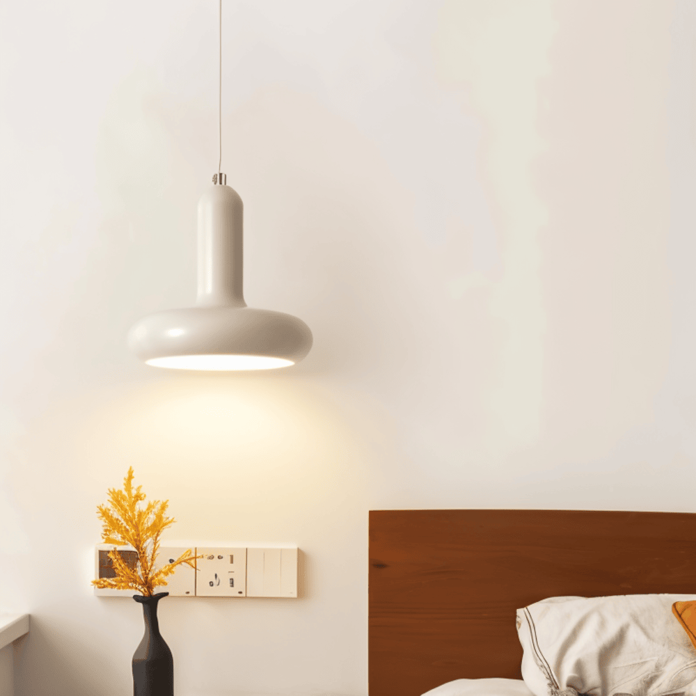 Tori – Retro-Deckenleuchte im nordischen Design