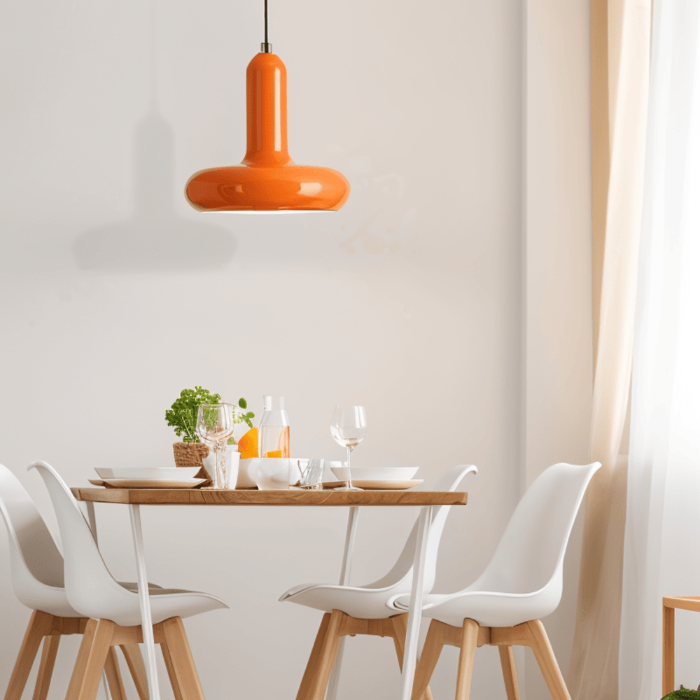 Tori – Retro-Deckenleuchte im nordischen Design