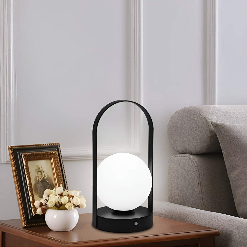 Mira – Elegante Tischlampe