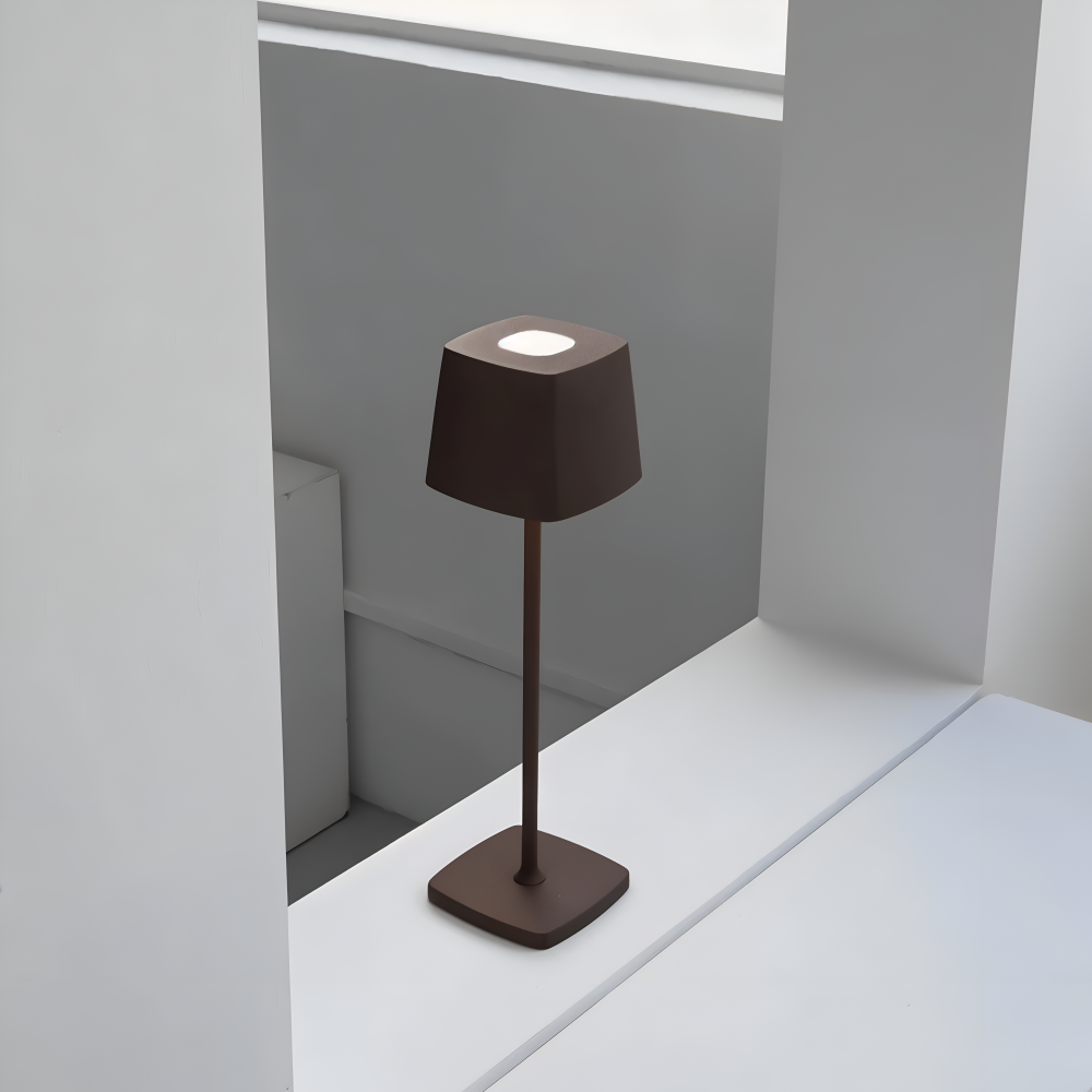 Talia – Tragbare LED-Designlampe