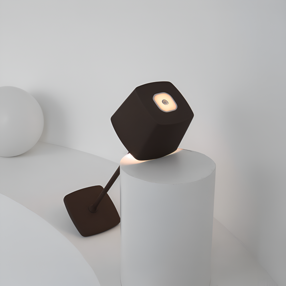 Talia – Tragbare LED-Designlampe
