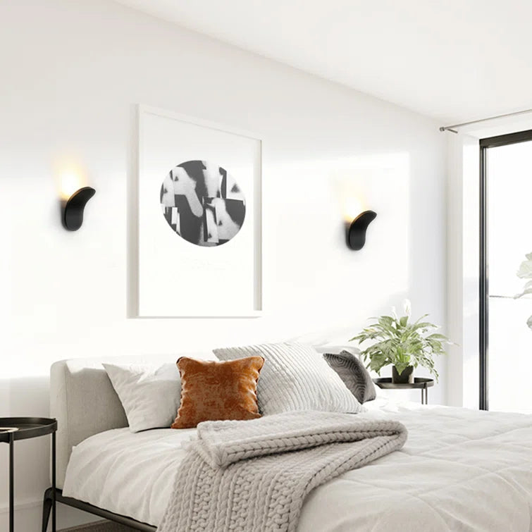 Orina – Edle Nordische Designer-Wandleuchte