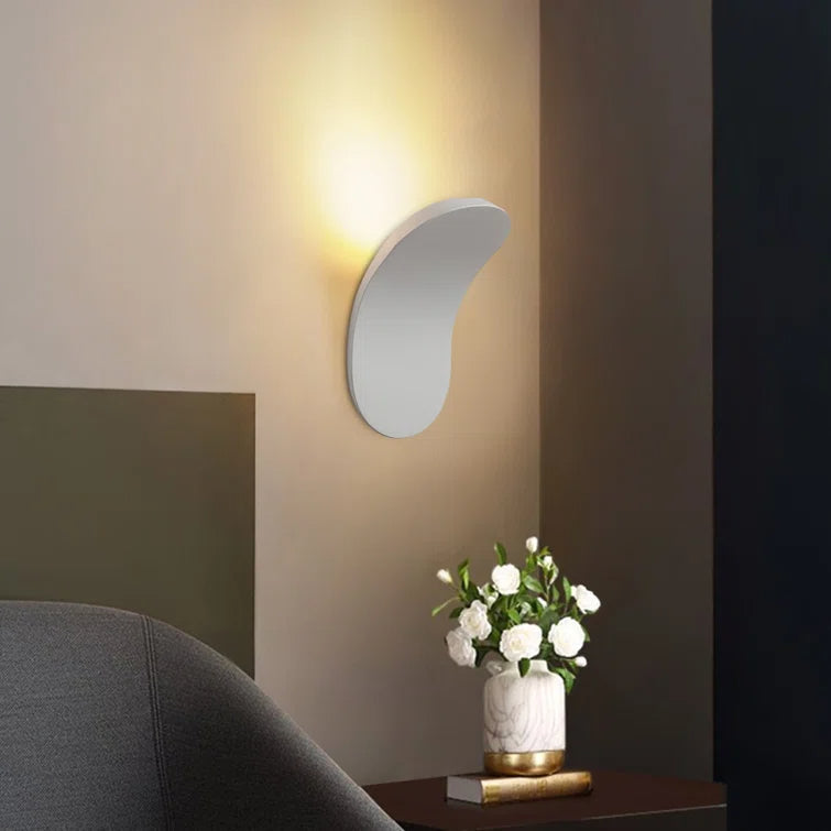 Orina – Edle Nordische Designer-Wandleuchte
